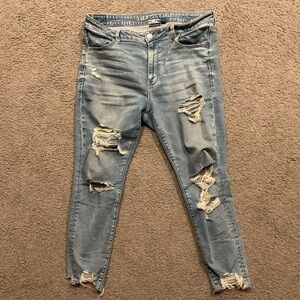 American Eagle Super High Rise Jegging Distressed Jeans sz 16 S